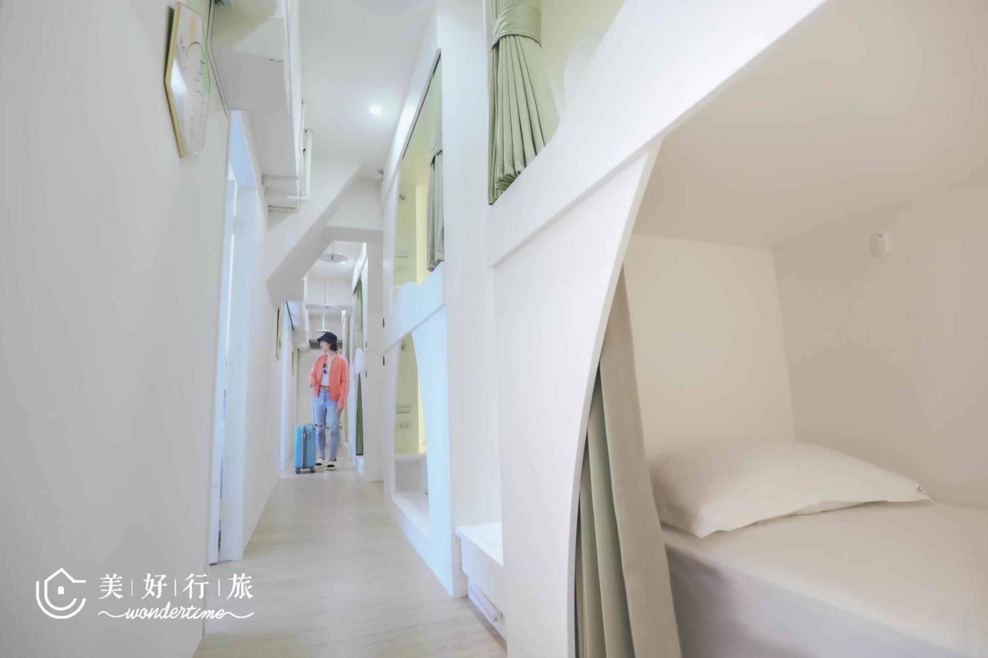Albergue Wondertime2- Ladies' 'taipei Main Station *